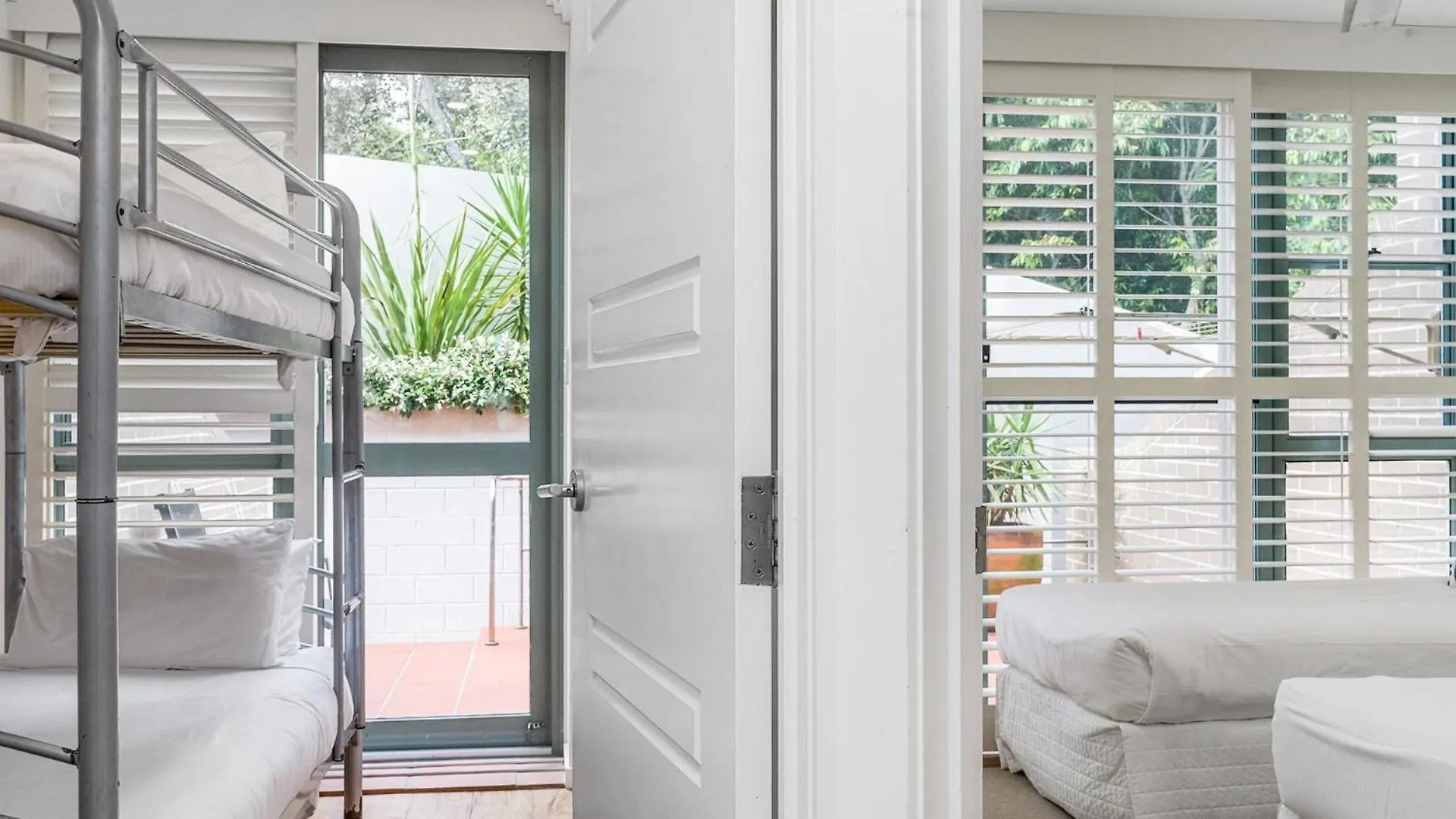 A Perfect Stay - 3 James Cook Apartments 바이런베이
