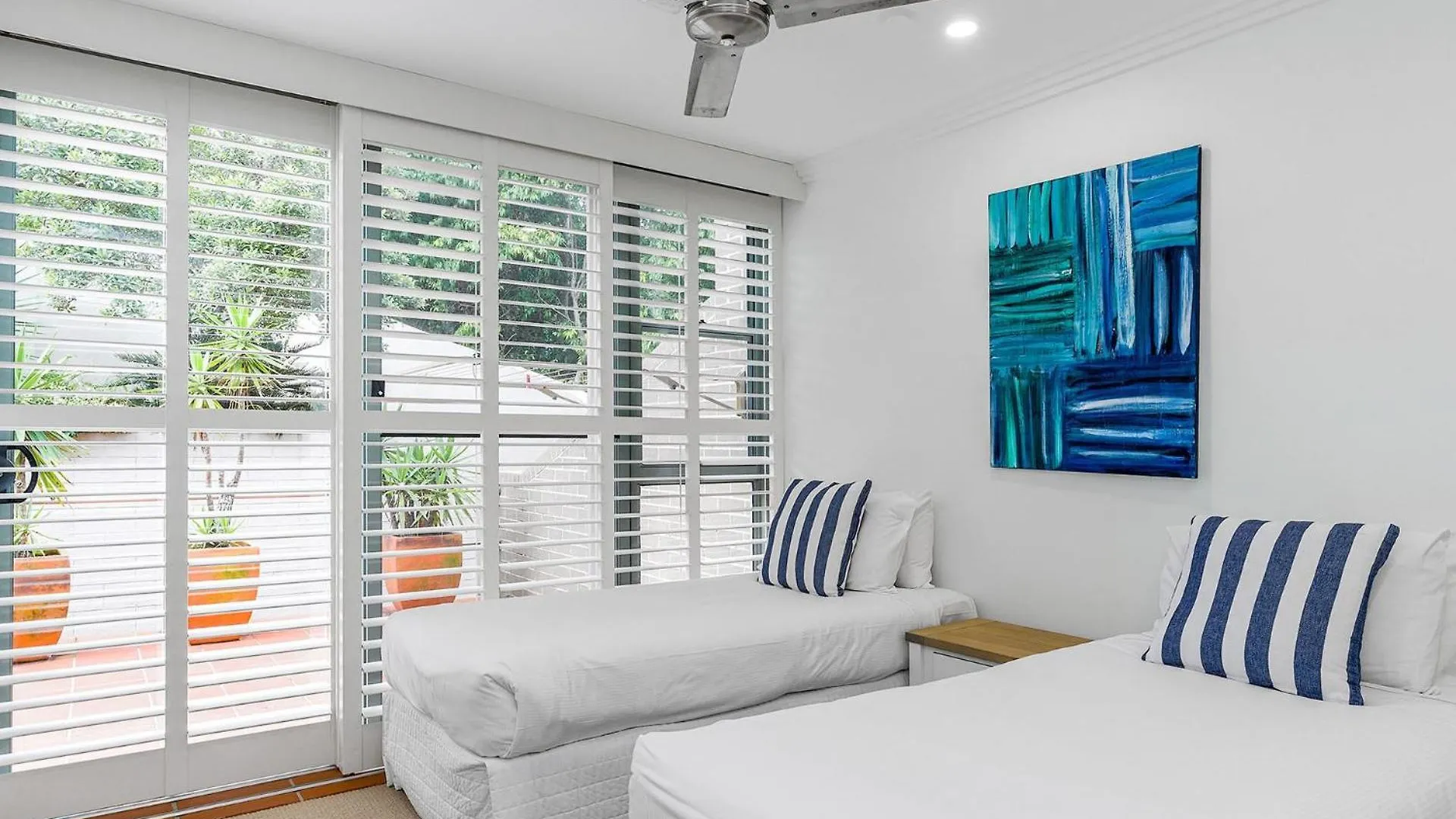 A Perfect Stay - 3 James Cook Apartments 바이런베이