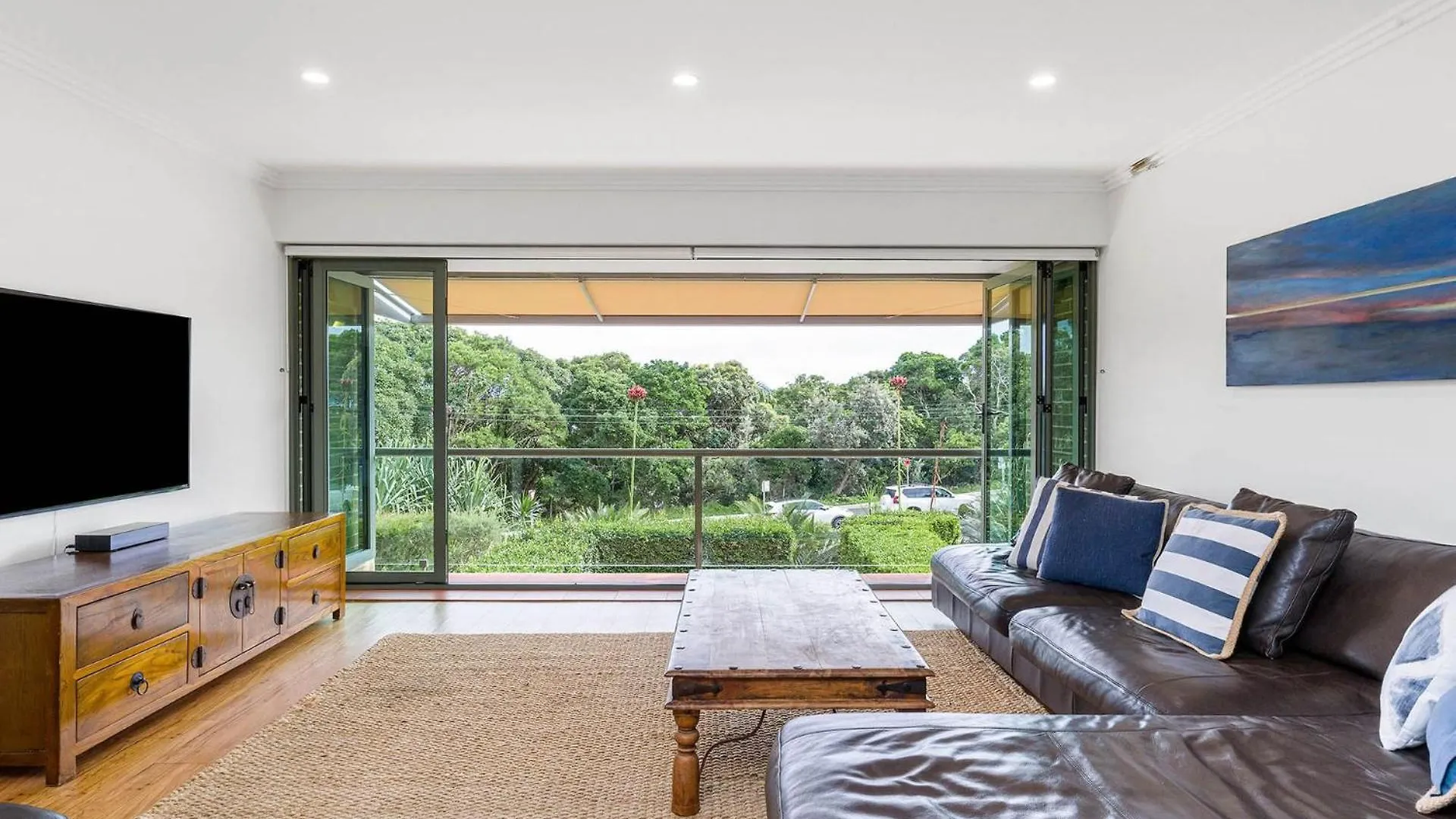 A Perfect Stay - 3 James Cook Apartments 바이런베이