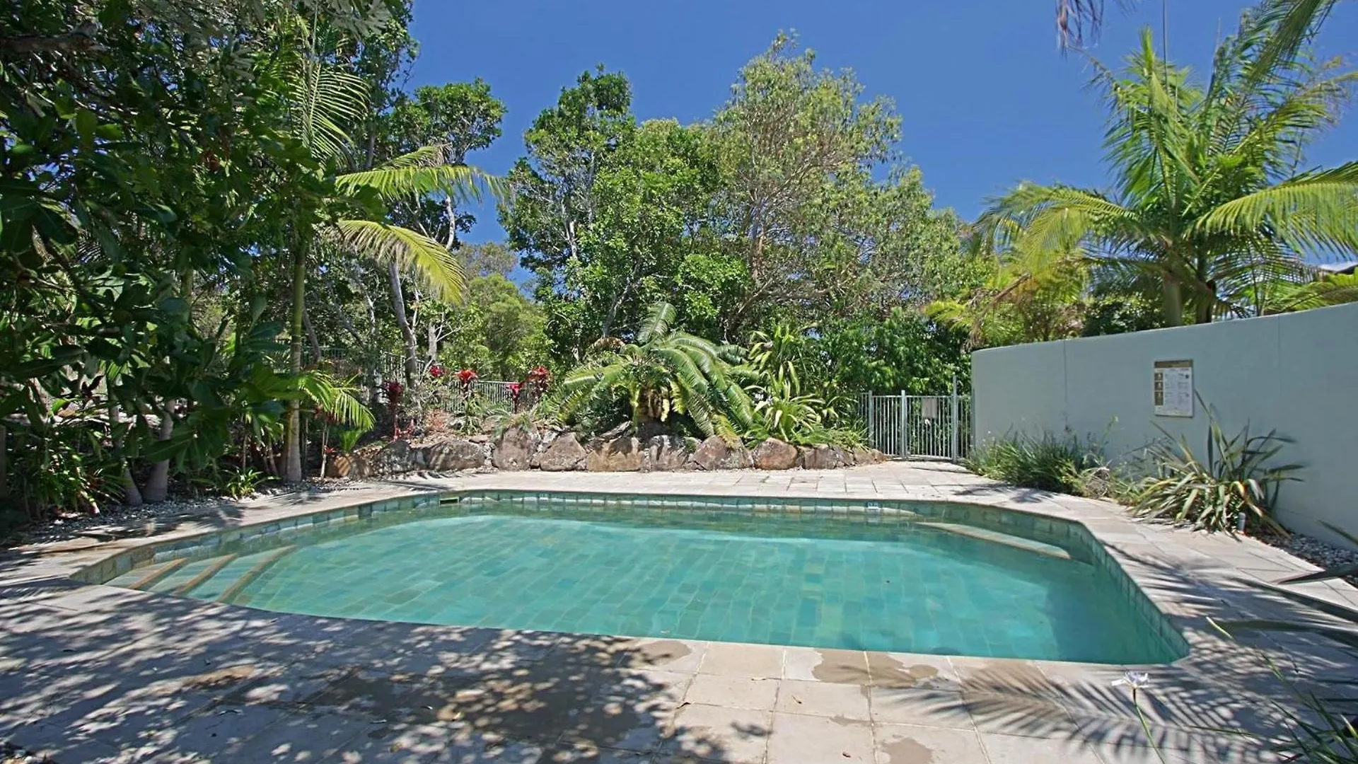 A Perfect Stay - 3 James Cook Apartments 拜伦湾